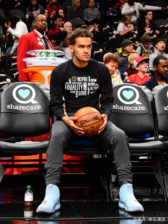 阿姆拉巴特：安东尼不该吃红牌，他并非故意踢对方面部（阿姆拉巴特：安东尼不该被红牌罚下，他并非故意踢到对方脸部）