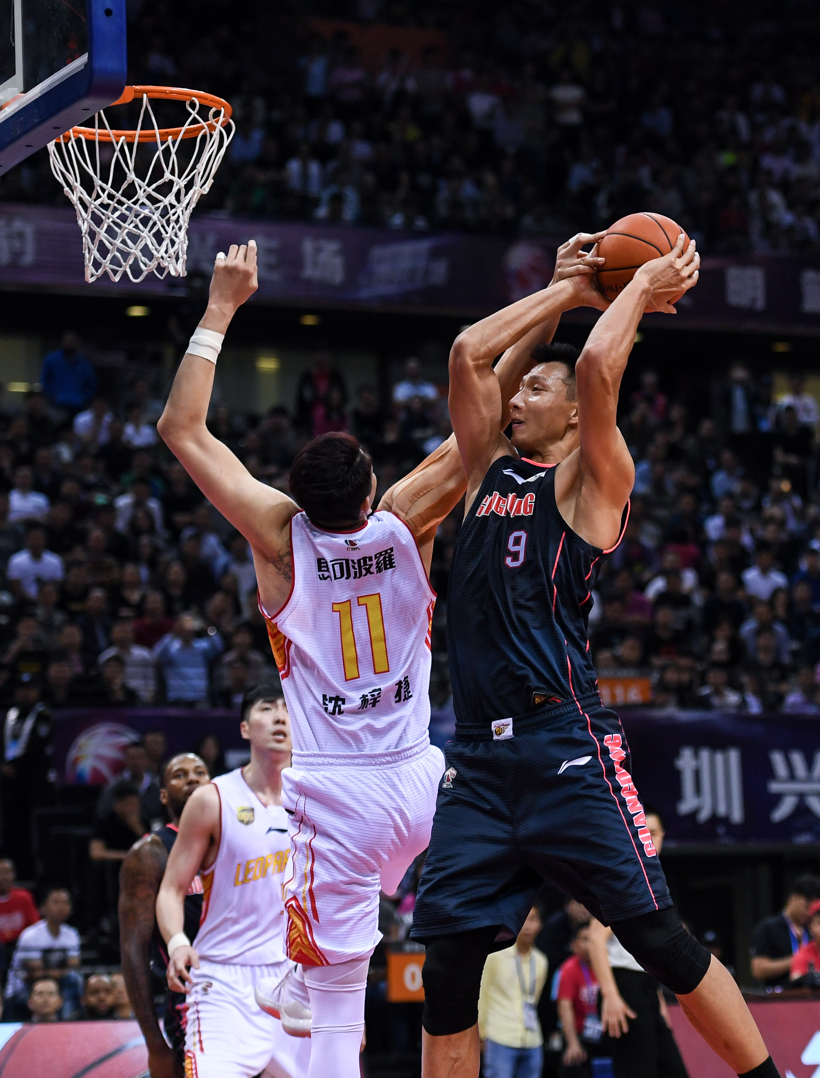 赵松源：想要帮助球队要先适应打法；希望脚下和头球兼备（赵松源：融入球队战术才能更好贡献，力争脚下与头球俱佳）